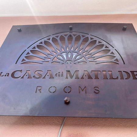 Hotel La Casa Di Matilde Barcellona-Pozzo di Gotto Zewnętrze zdjęcie